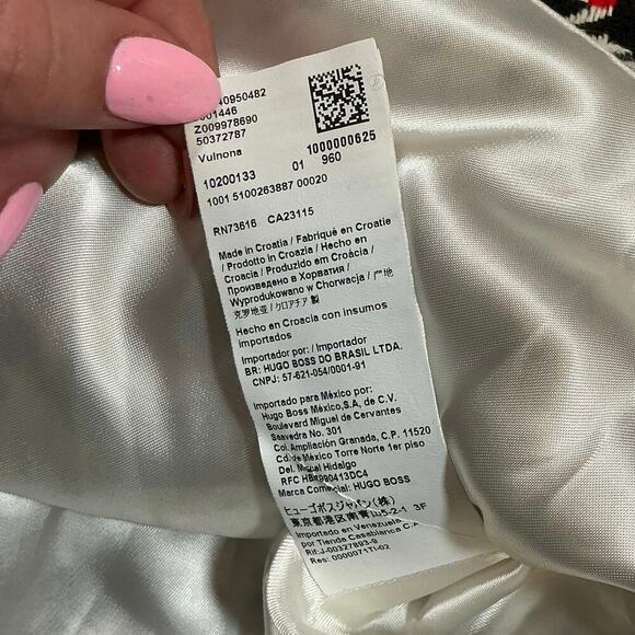 Hugo Boss Vulnona Houndstooth Skirt with Belt NWT Size 12 Black/White/Red - Picture 6 of 9